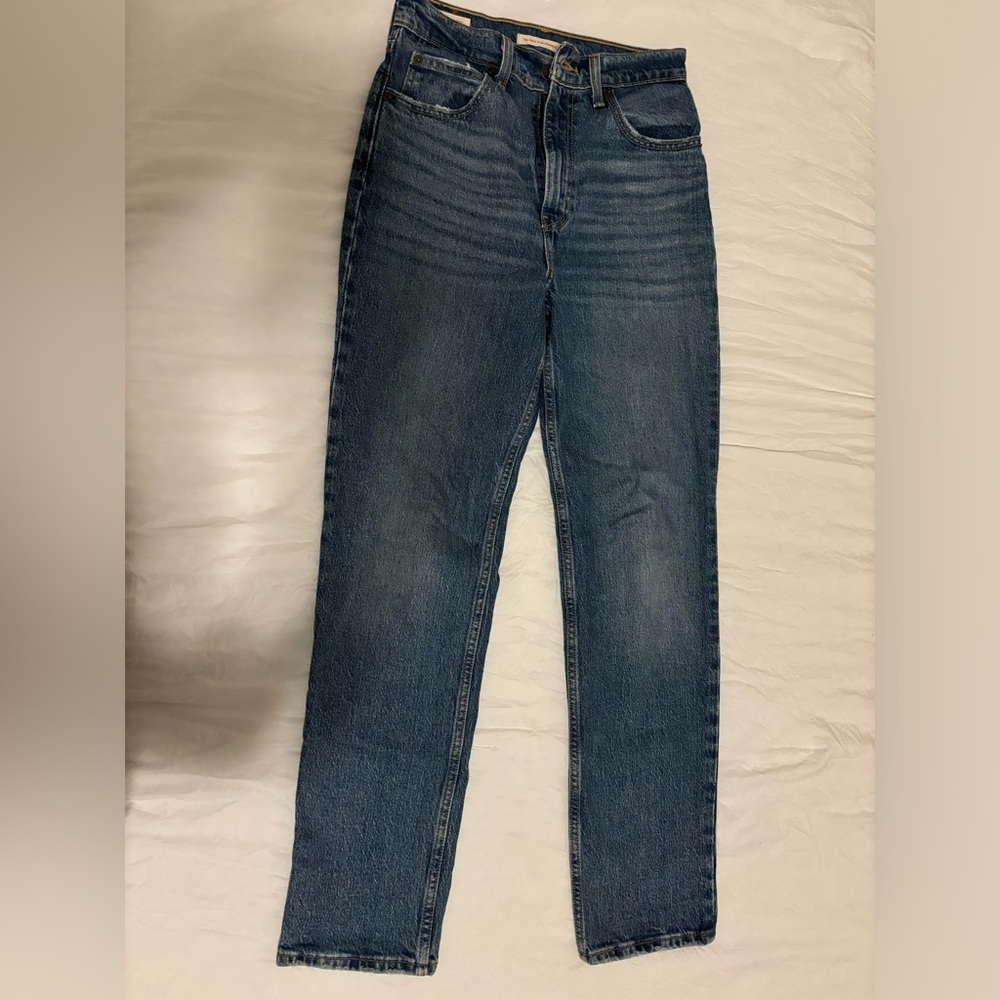 Levi’s 70s high slim straight jeans size 25